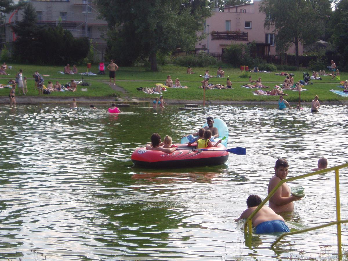 deti idnes rajce.ru.nude % Miňonka a poslední koupání na Lhotce v září 2011 – http://lymphoma.rajce. idnes.cz/ – album na Rajčeti