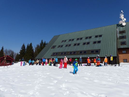 barevne-prazdniny-jarni-prazdniny-krkonose-2017